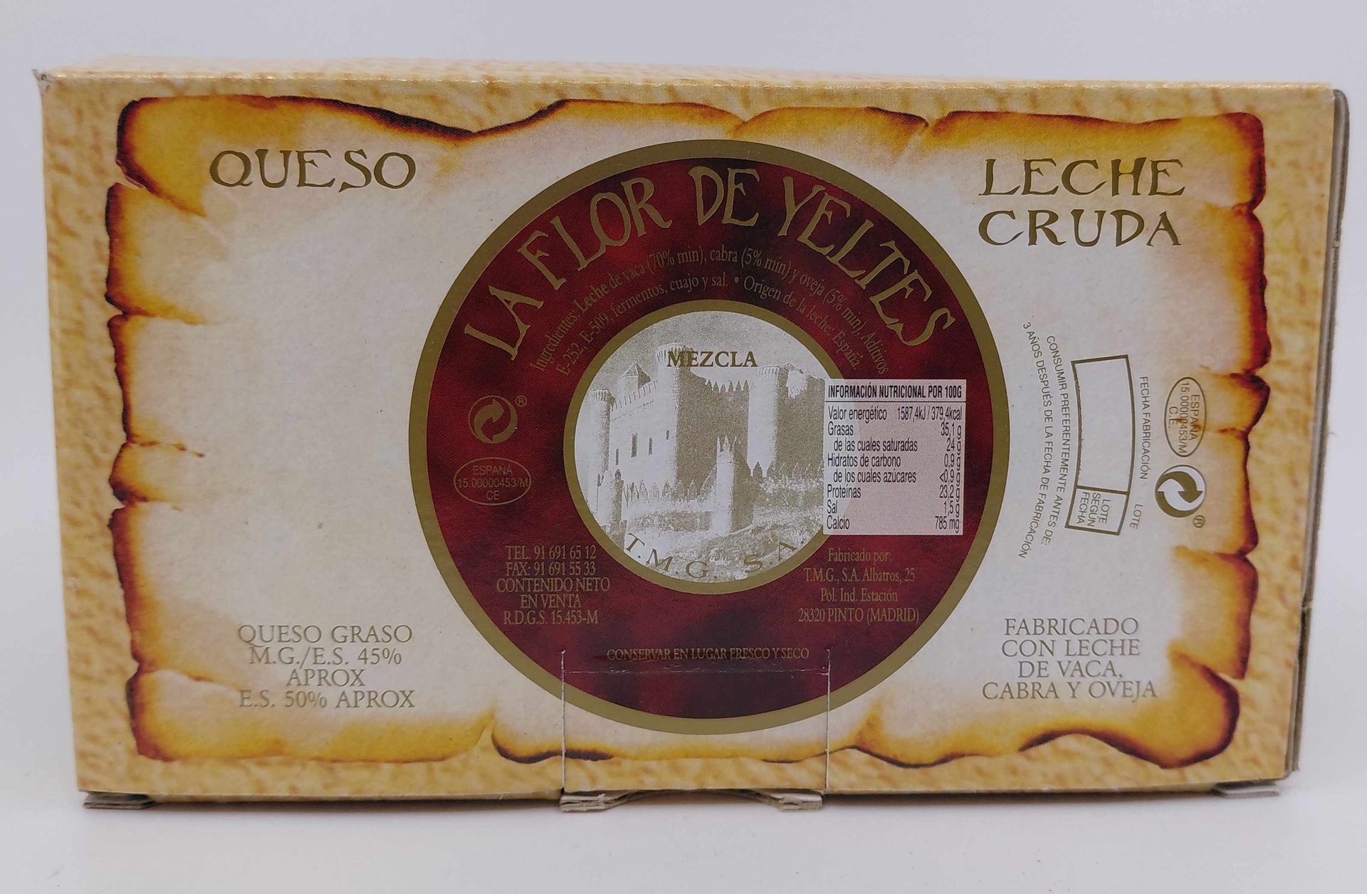 Queso Curado Leche Cruda 450 g aprox. LA FLOR DE YELTES Estuchado