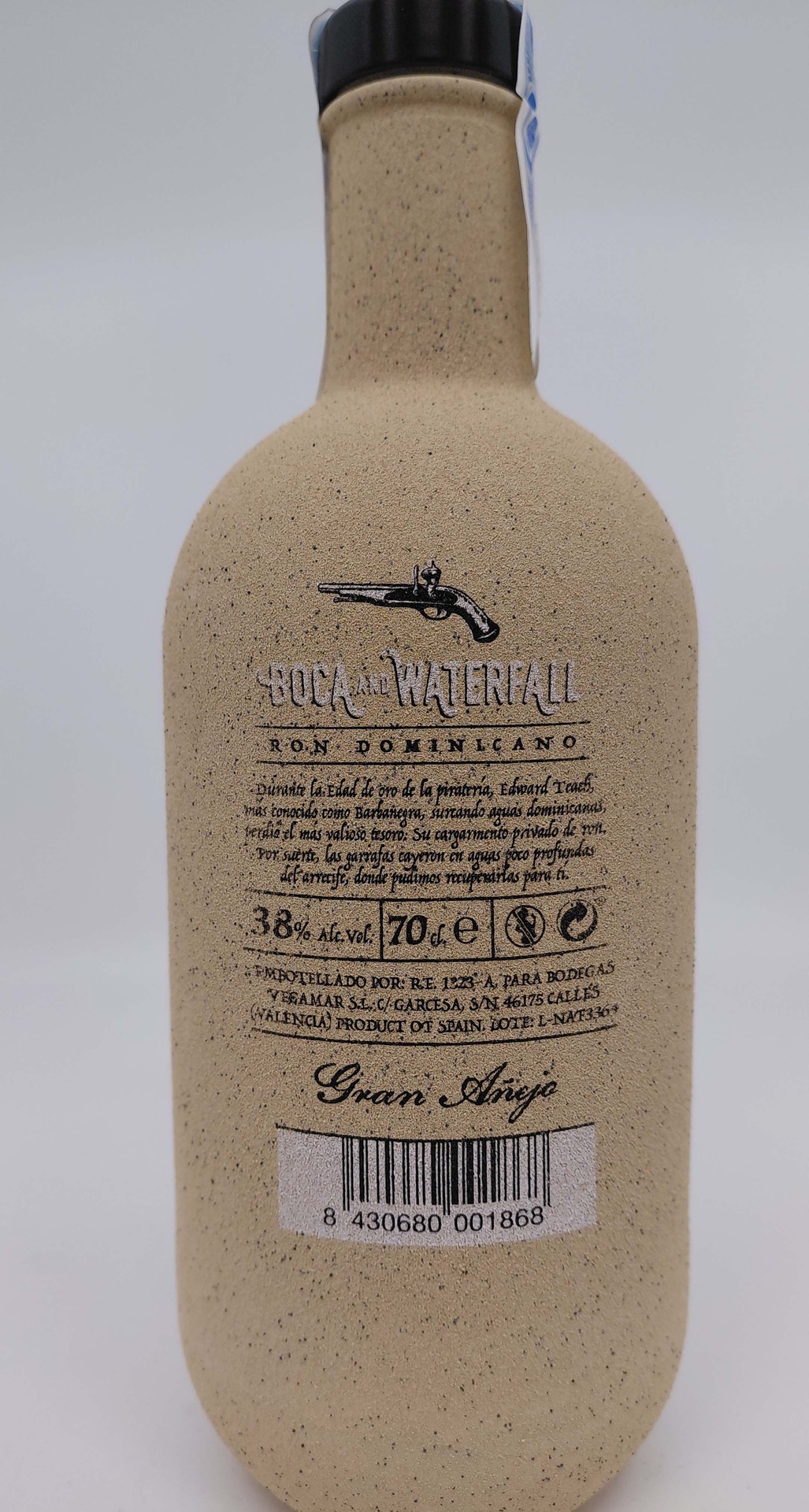 Botella Ron BOCA &amp; WATERFALL Gran Añejo 70 cl